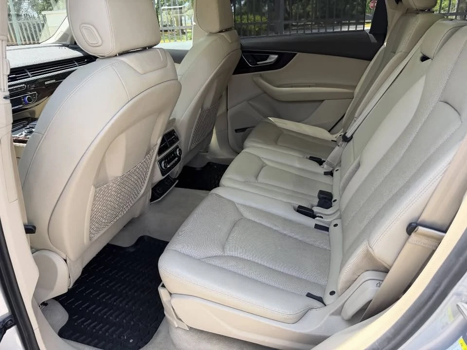 2017 Audi 4M Q7 - Image 12 of 20