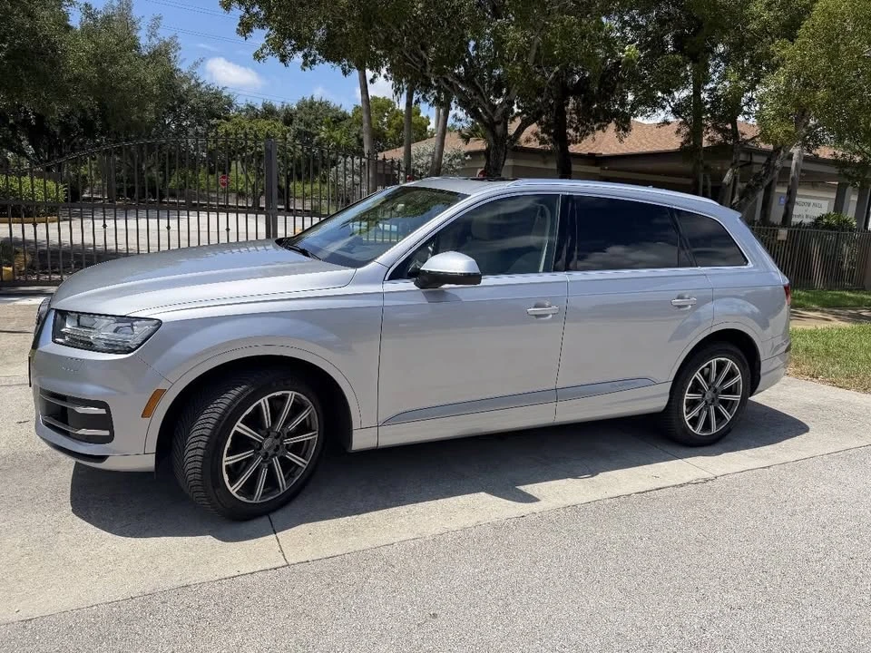 2017 Audi 4M Q7 - Image 2 of 20
