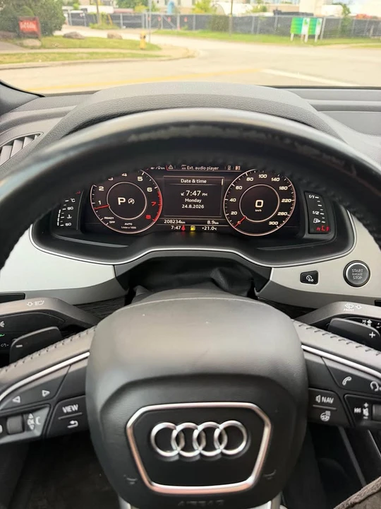 2017 Audi 4M Q7 - Image 10 of 12