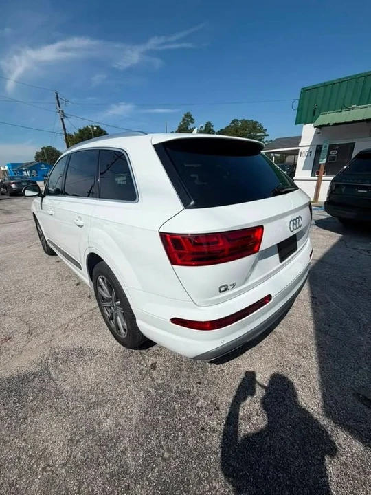 2017 Audi 4M Q7 - Image 5 of 15