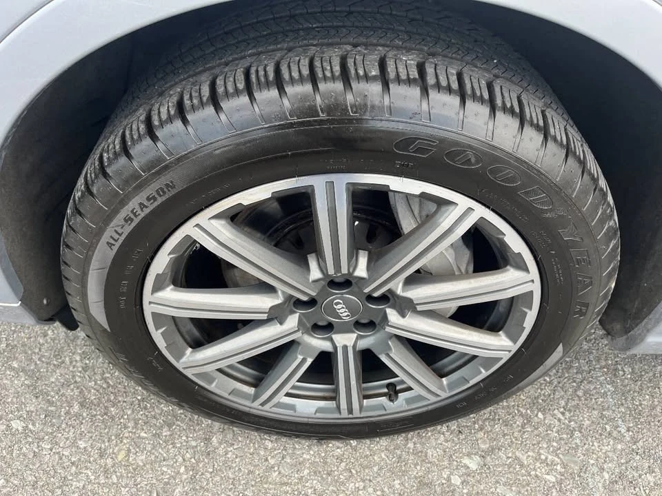 2017 Audi 4M Q7 - Image 12 of 19