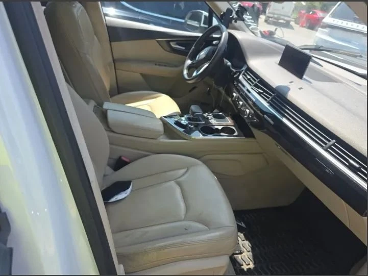 2017 Audi 4M Q7 - Image 9 of 9