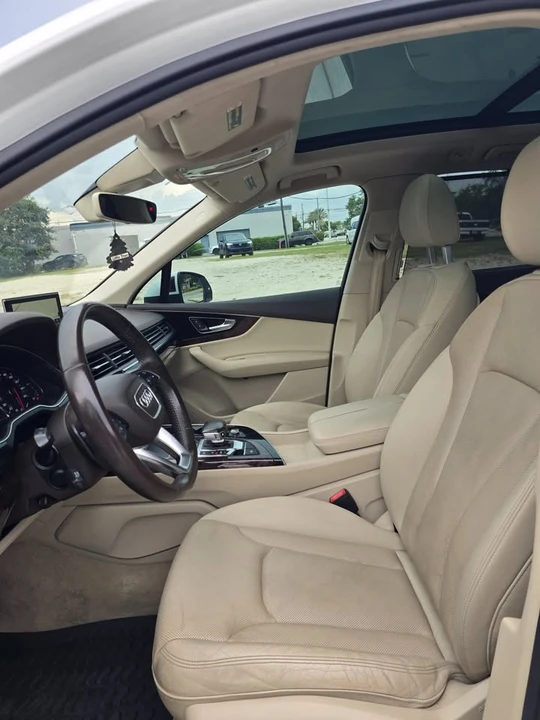 2017 Audi 4M Q7 - Image 11 of 11
