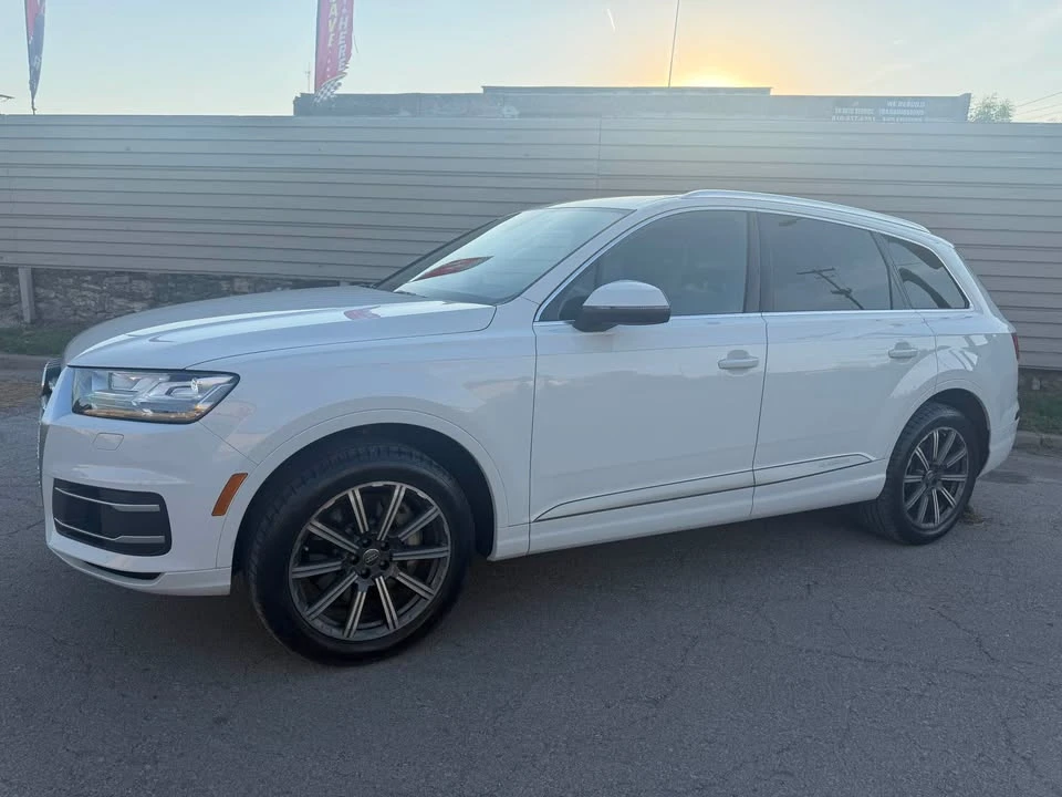 2017 Audi 4M Q7 - Image 2 of 9