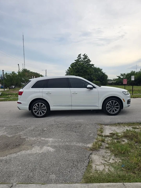 2017 Audi 4M Q7 - Image 4 of 11