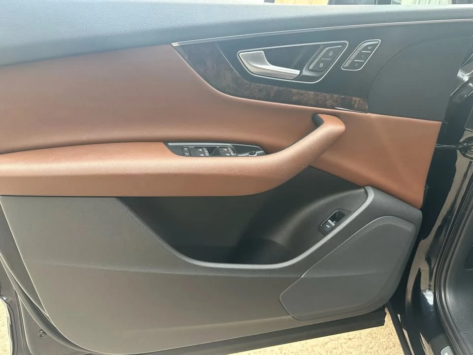 2017 Audi 4M Q7 - Image 10 of 20
