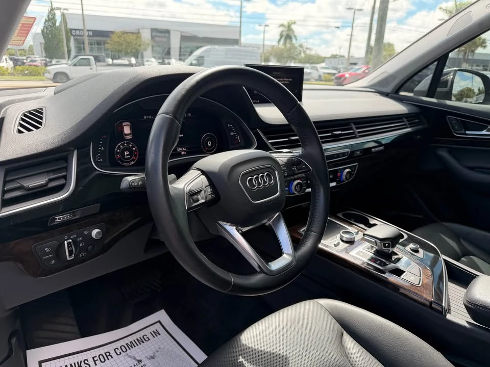 2017 Audi 4M Q7 - Image 9 of 10