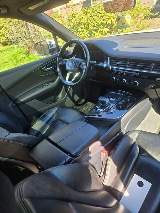 2017 Audi 4M Q7 - Image 8 of 9