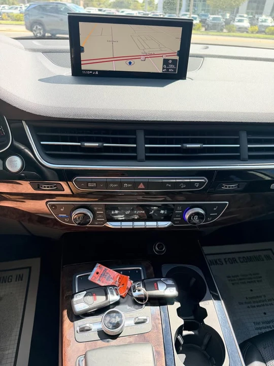 2017 Audi 4M Q7 - Image 10 of 10