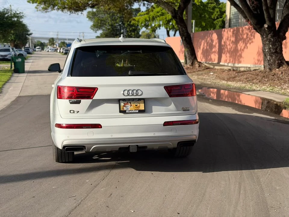2017 Audi 4M Q7 - Image 4 of 17