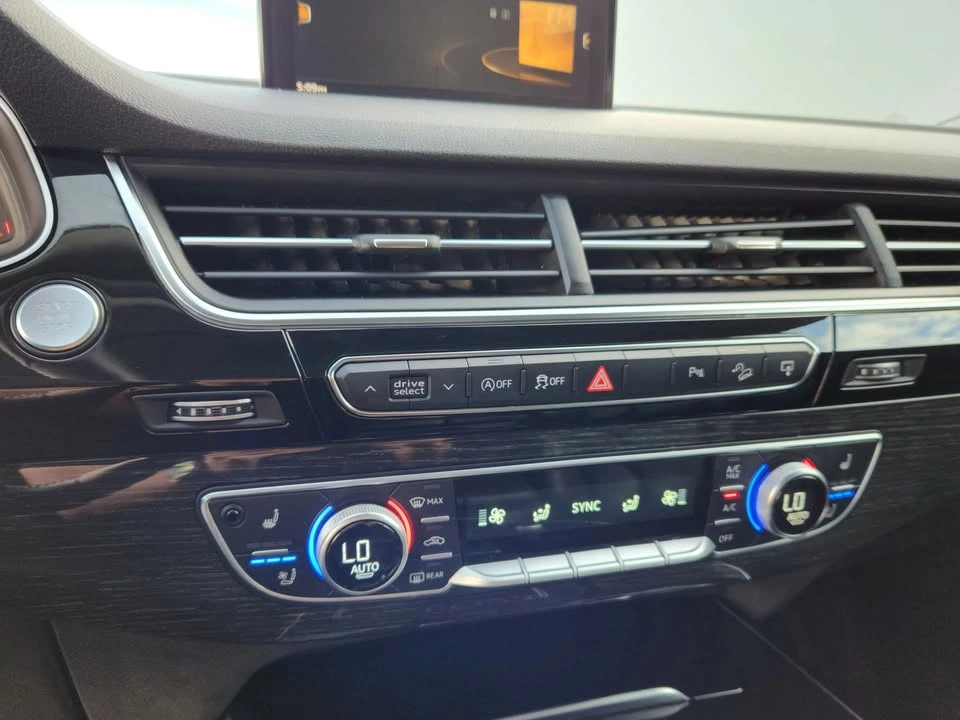 2017 Audi 4M Q7 - Image 8 of 17