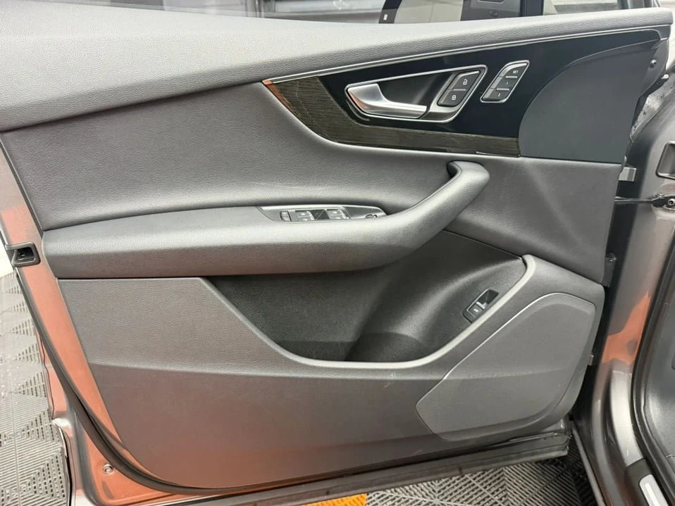 2017 Audi 4M Q7 - Image 19 of 20