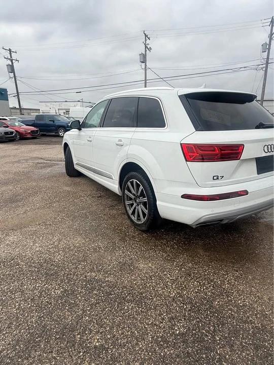 2017 Audi 4M Q7 - Image 5 of 13
