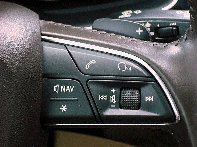 2017 Audi 4M Q7 - Image 13 of 20