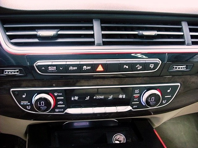 2017 Audi 4M Q7 - Image 16 of 20