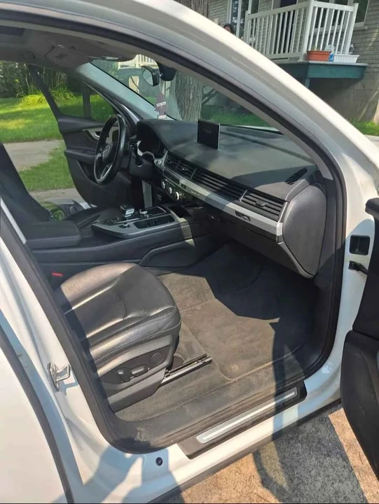 2017 Audi 4M Q7 - Image 7 of 8