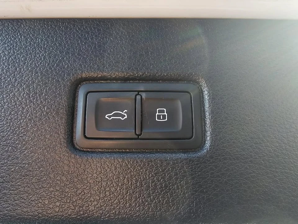 2017 Audi 4M Q7 - Image 16 of 20