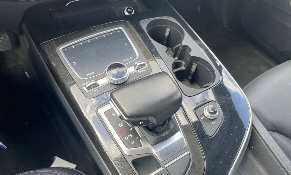 2017 Audi 4M Q7 - Image 8 of 20