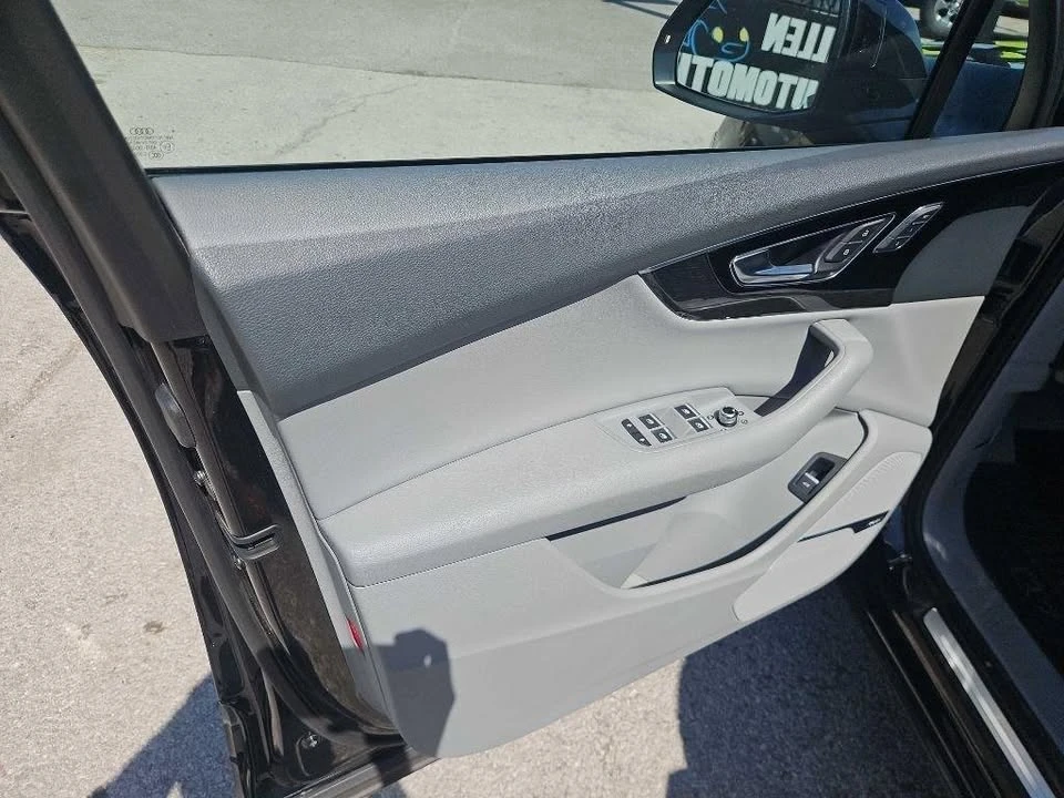 2017 Audi 4M Q7 - Image 9 of 20