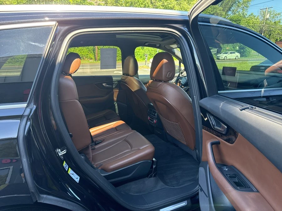 2017 Audi 4M Q7 - Image 9 of 14