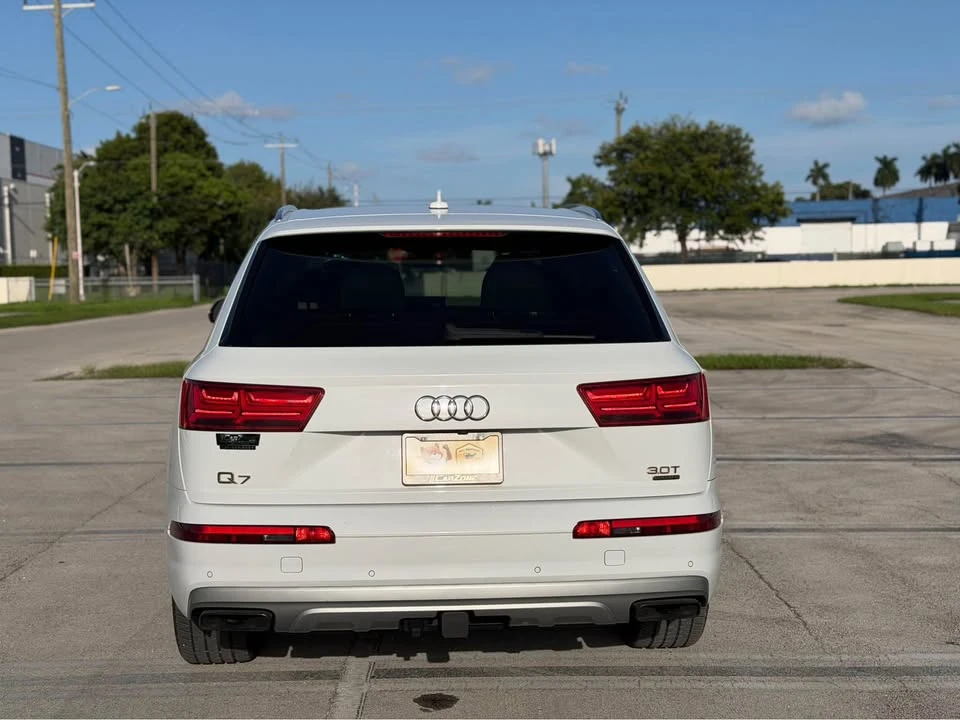 2017 Audi 4M Q7 - Image 10 of 18