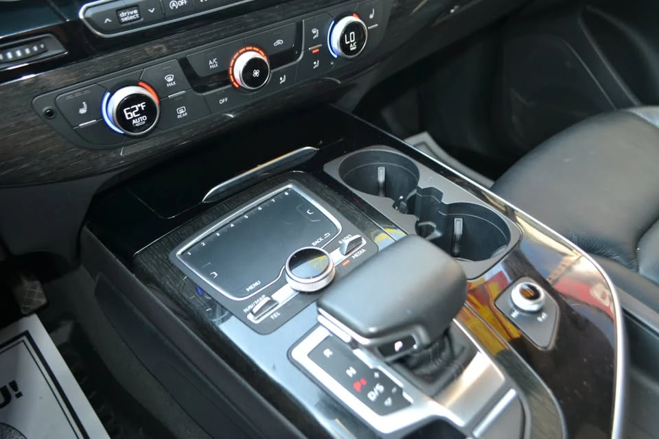 2017 Audi 4M Q7 - Image 11 of 20