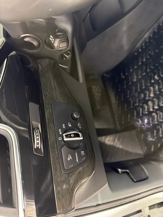 2017 Audi 4M Q7 - Image 15 of 21
