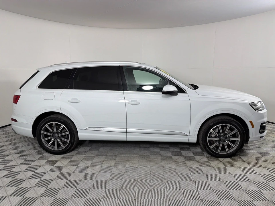 2017 Audi 4M Q7 - Image 4 of 21