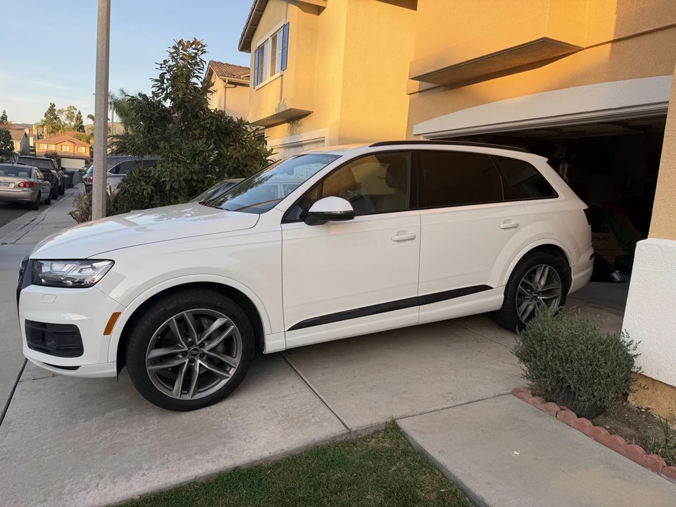 2017 Audi 4M Q7 - Image 2 of 21