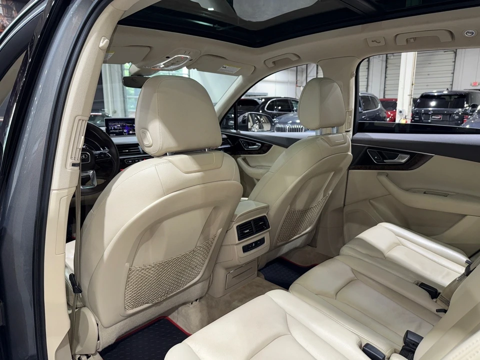 2017 Audi 4M Q7 - Image 11 of 12