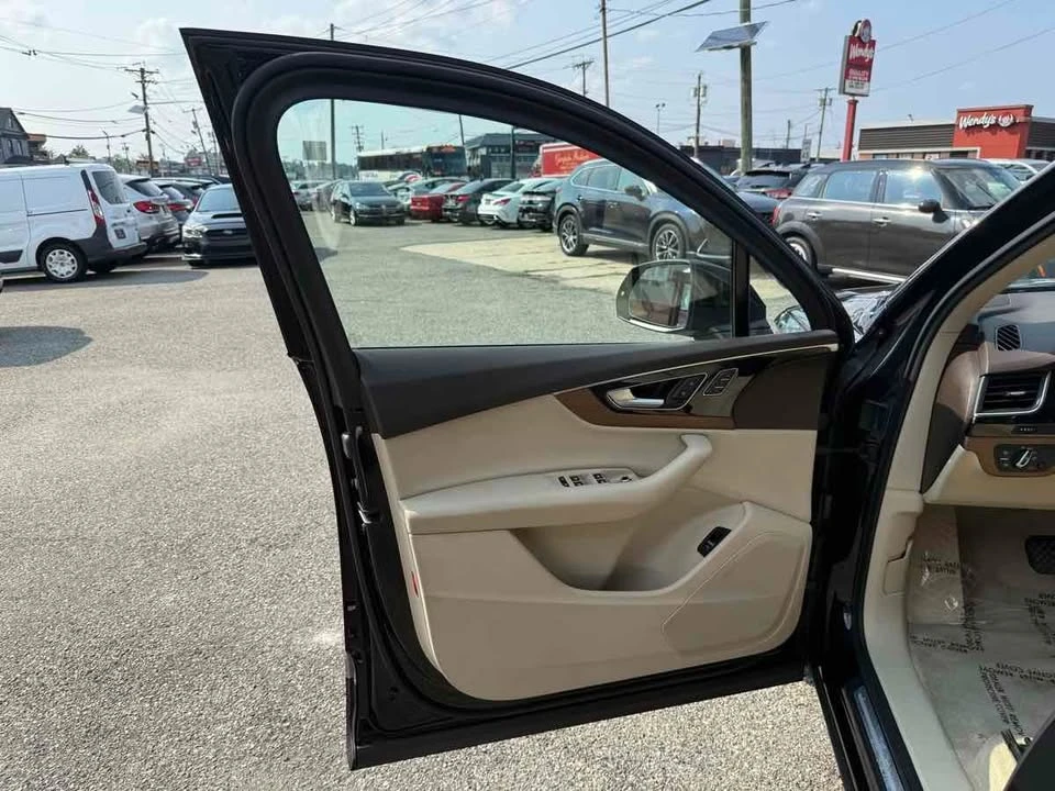 2017 Audi 4M Q7 - Image 10 of 20