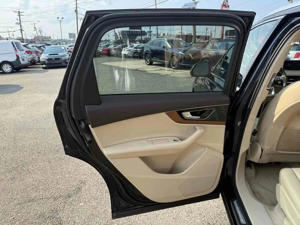 2017 Audi 4M Q7 - Image 12 of 20