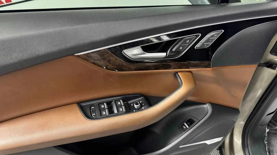 2017 Audi 4M Q7 - Image 11 of 20