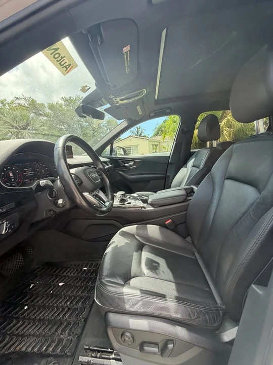 2017 Audi 4M Q7 - Image 8 of 9
