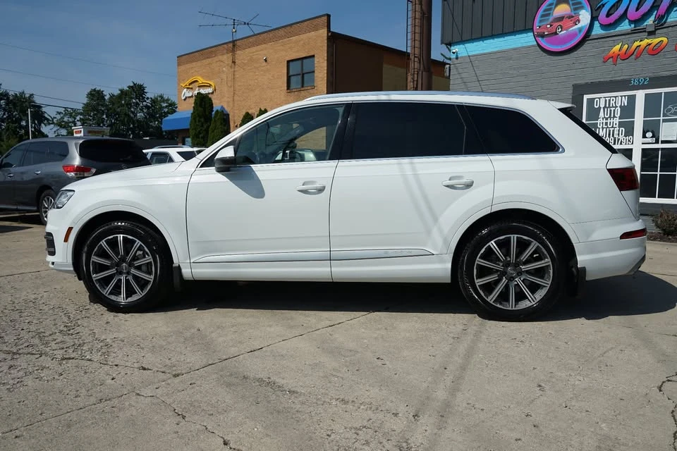 2017 Audi 4M Q7 - Image 9 of 20