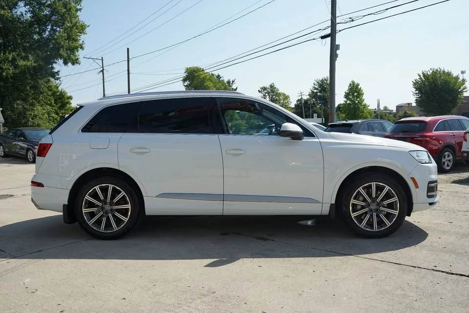 2017 Audi 4M Q7 - Image 5 of 20