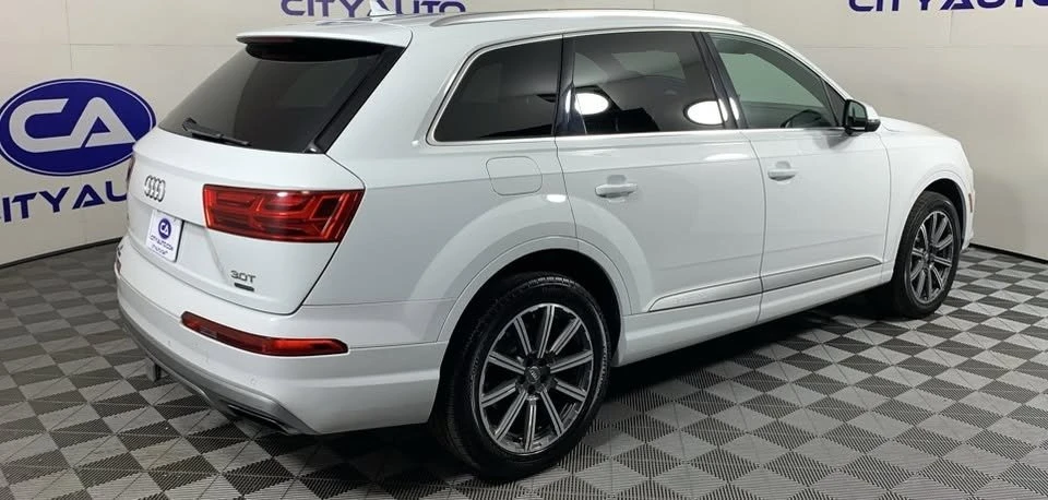 2017 Audi 4M Q7 - Image 10 of 12