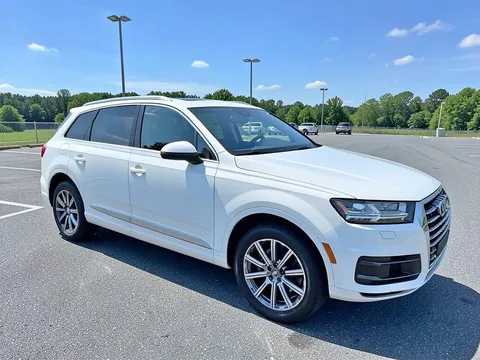 2017 Audi Q7 Premium Plus