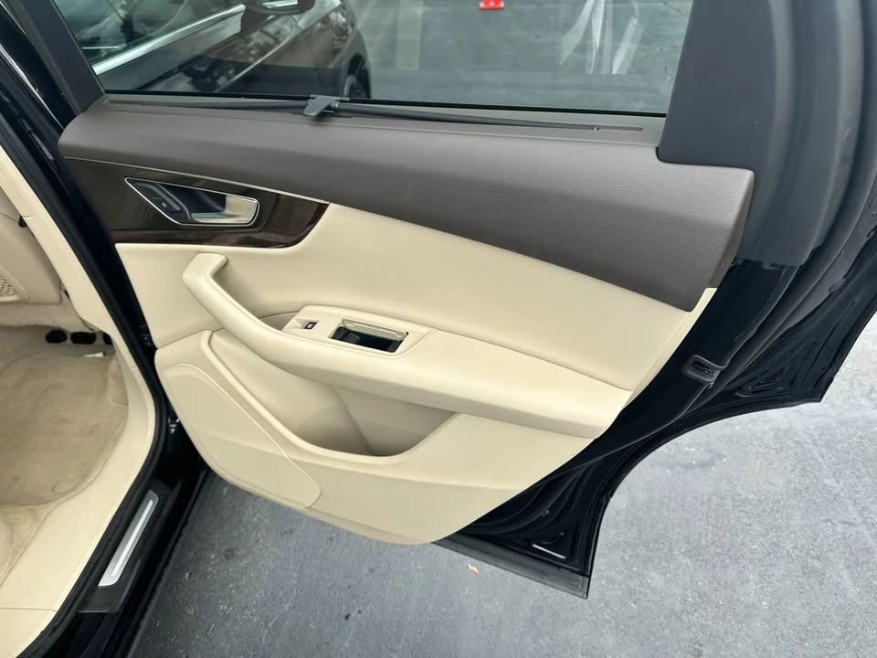 2017 Audi 4M Q7 - Image 16 of 20