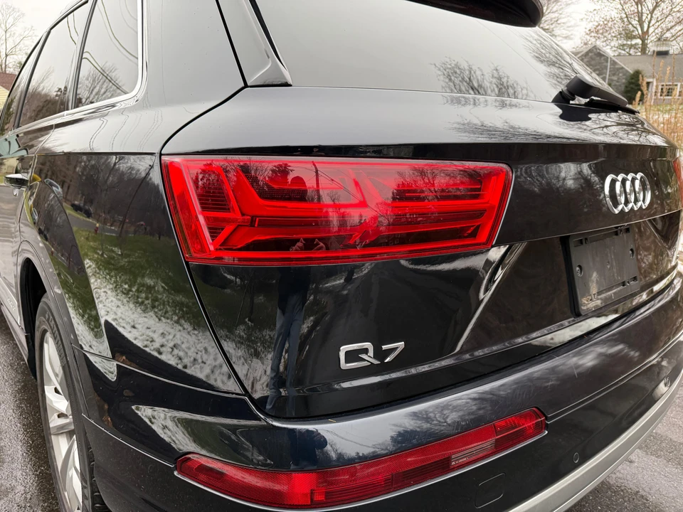 2017 Audi 4M Q7 - Image 28 of 31