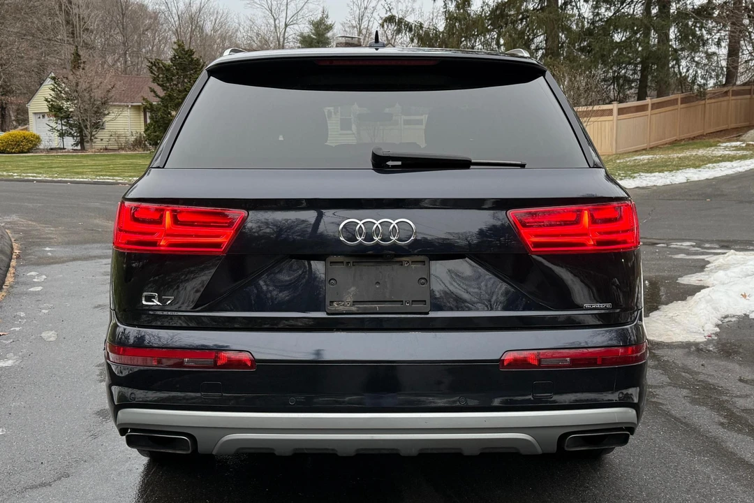 2017 Audi 4M Q7 - Image 5 of 31