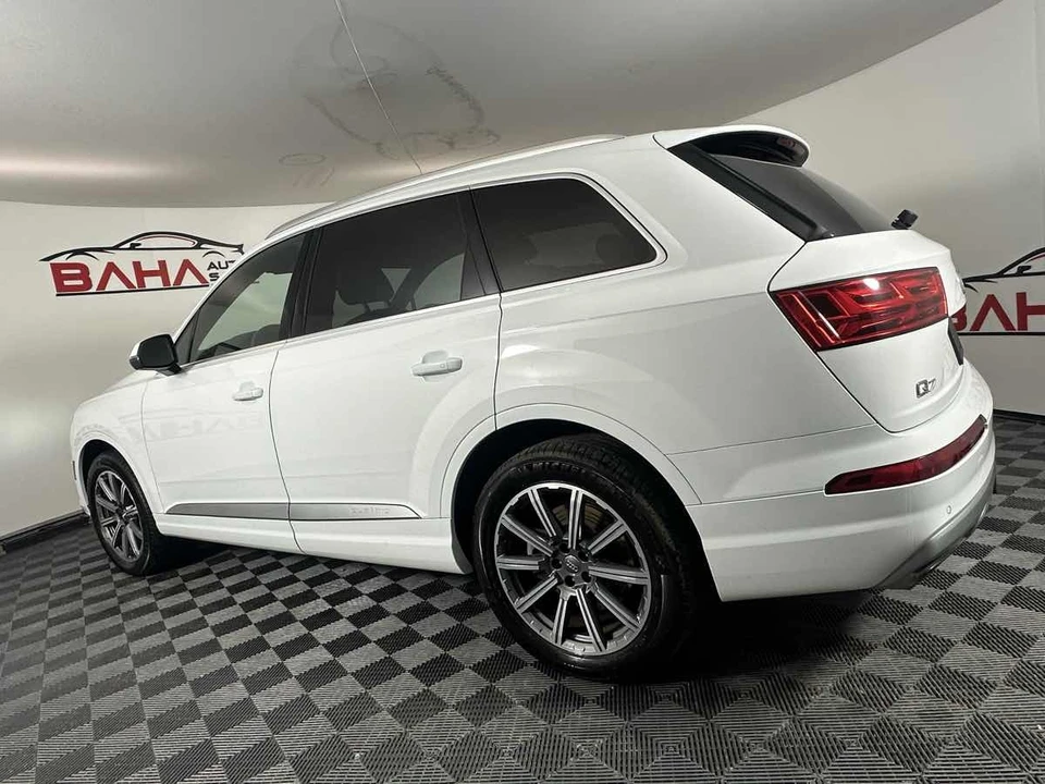2017 Audi 4M Q7 - Image 6 of 21