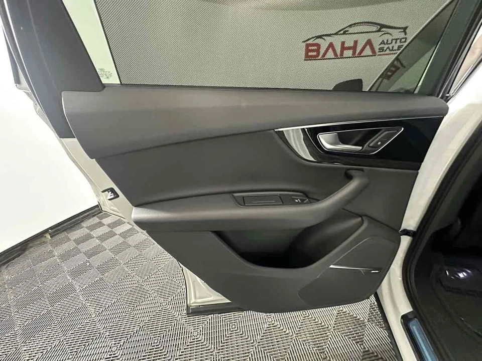 2017 Audi 4M Q7 - Image 17 of 21