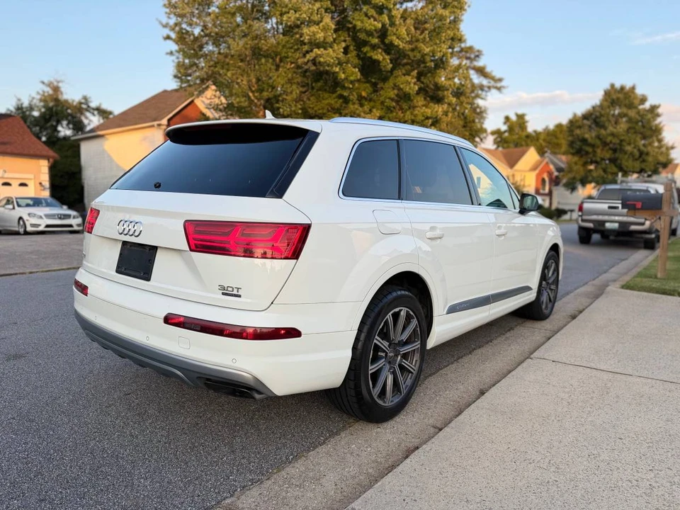 2017 Audi 4M Q7 - Image 7 of 20