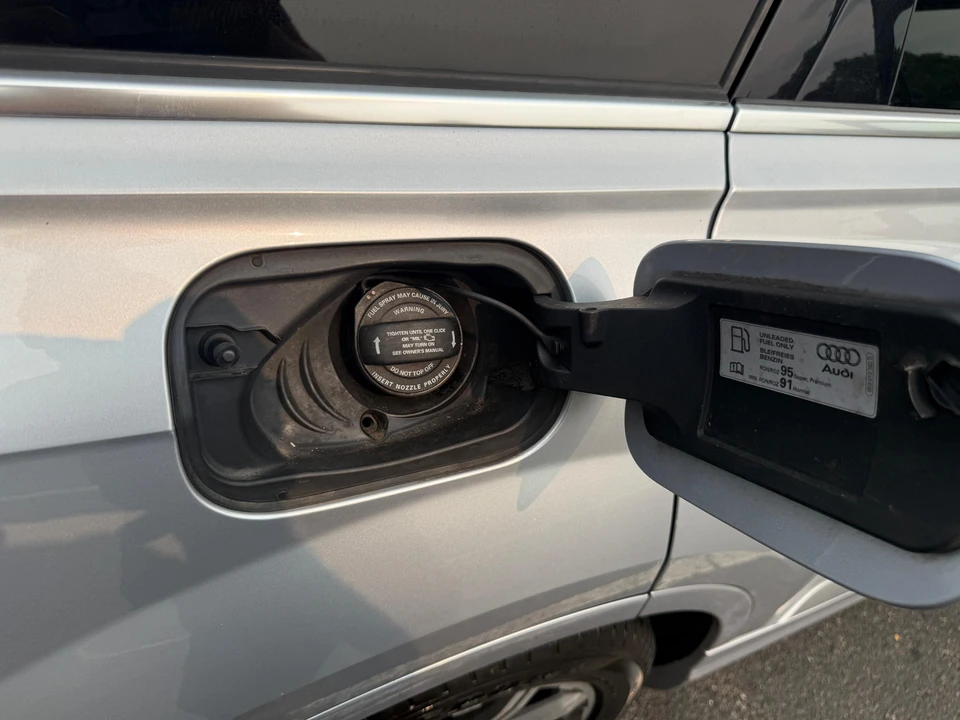 2017 Audi 4M Q7 - Image 24 of 31