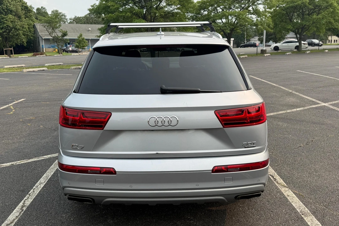 2017 Audi 4M Q7 - Image 5 of 31