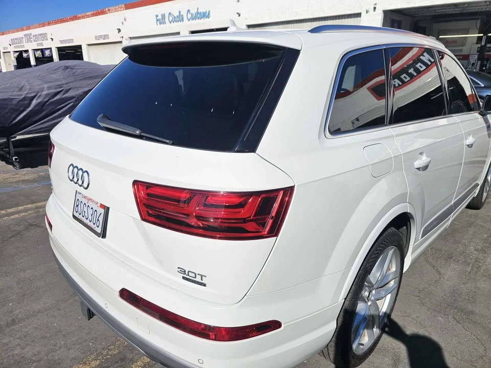 2017 Audi 4M Q7 - Image 7 of 19