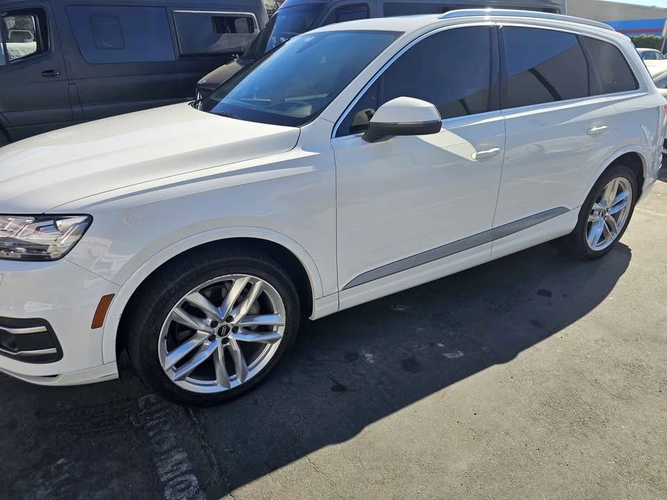 2017 Audi 4M Q7 - Image 5 of 19