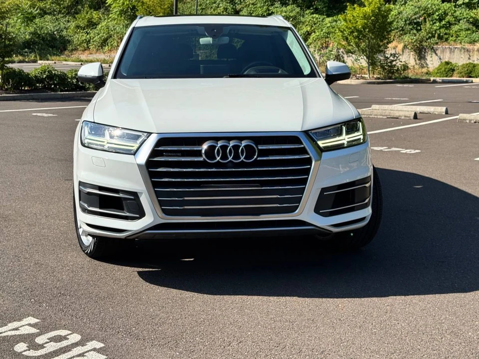2017 Audi 4M Q7 - Image 4 of 23