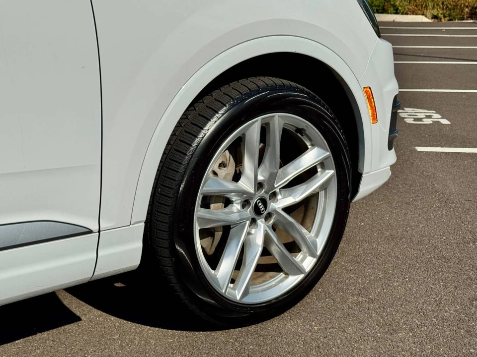 2017 Audi 4M Q7 - Image 16 of 23